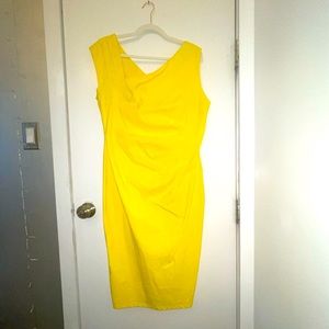 The perfect summer work dress.